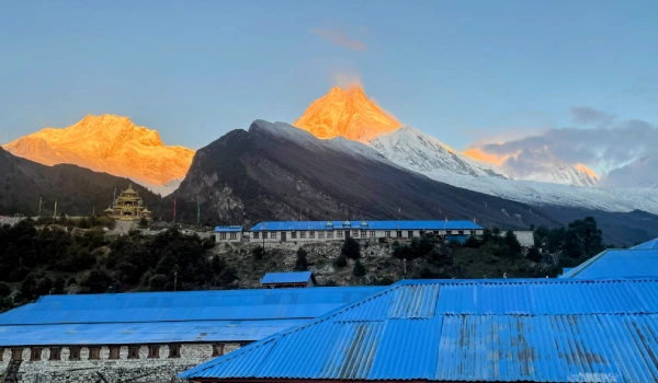 Best Time for the Manaslu Circuit Trek