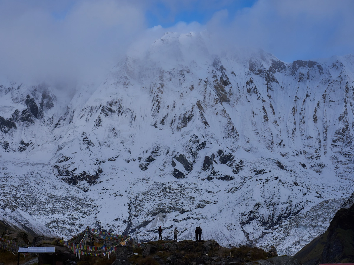 annapurna-base-camp-heavy-snow-view